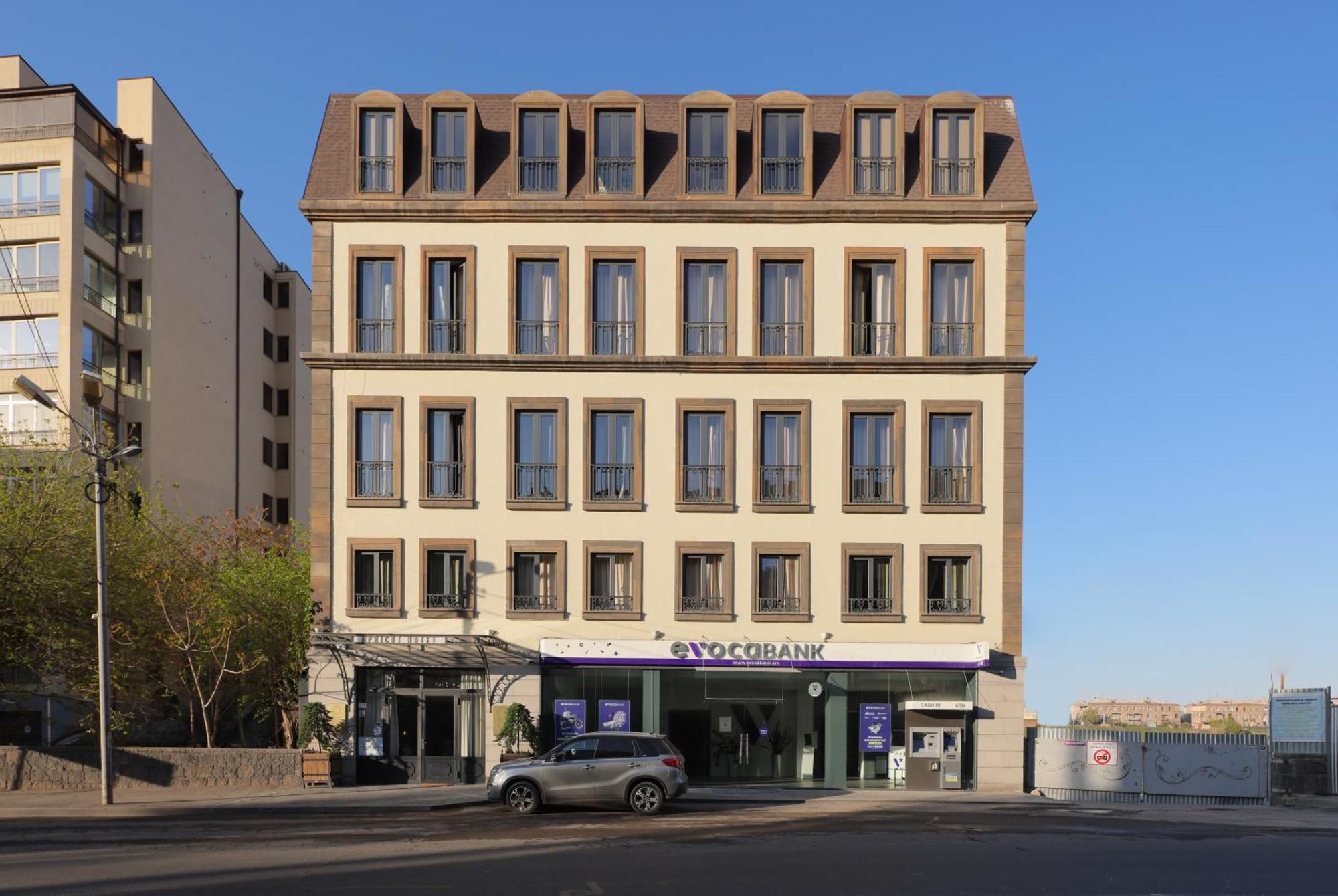 Apricot Hotel יירבאן מראה חיצוני תמונה